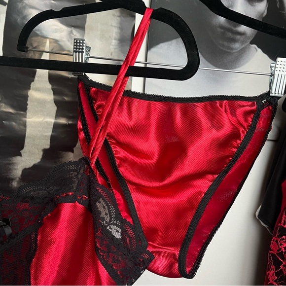 1980s two piece goth lingerie set - Picture 3 of 4